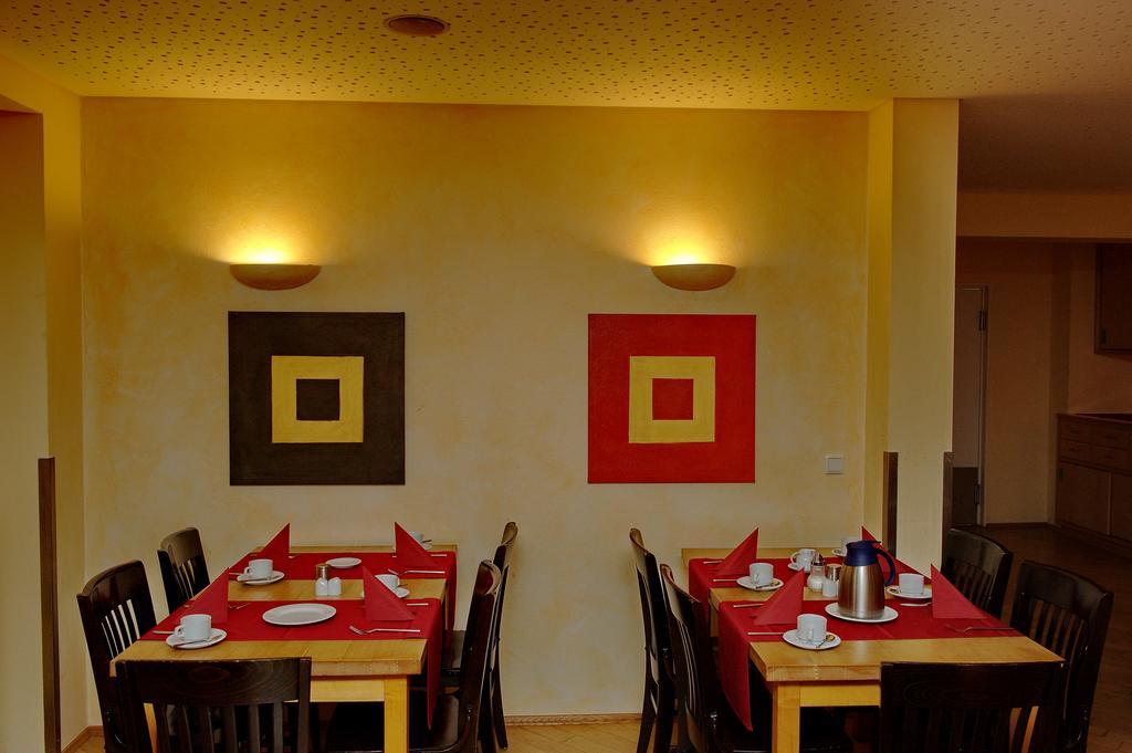 Hotel Bon Prix Fischenich Exteriör bild
